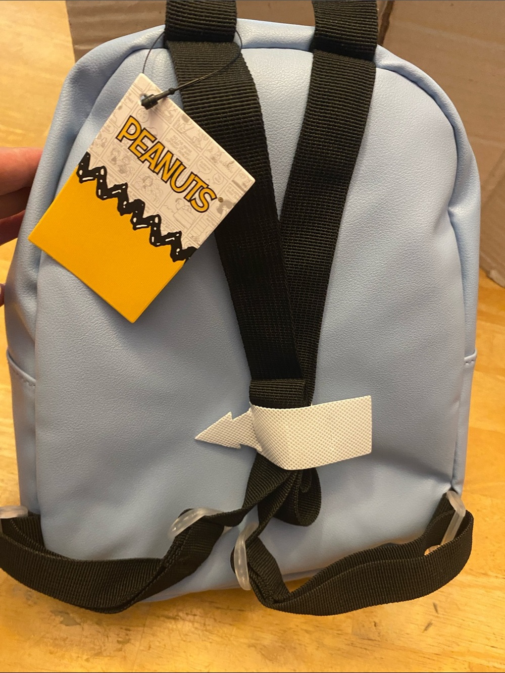 Peanuts Snoopy Mini Backpack w front pouch abt 8x10x3.5. NWT - Picture 4 of 6